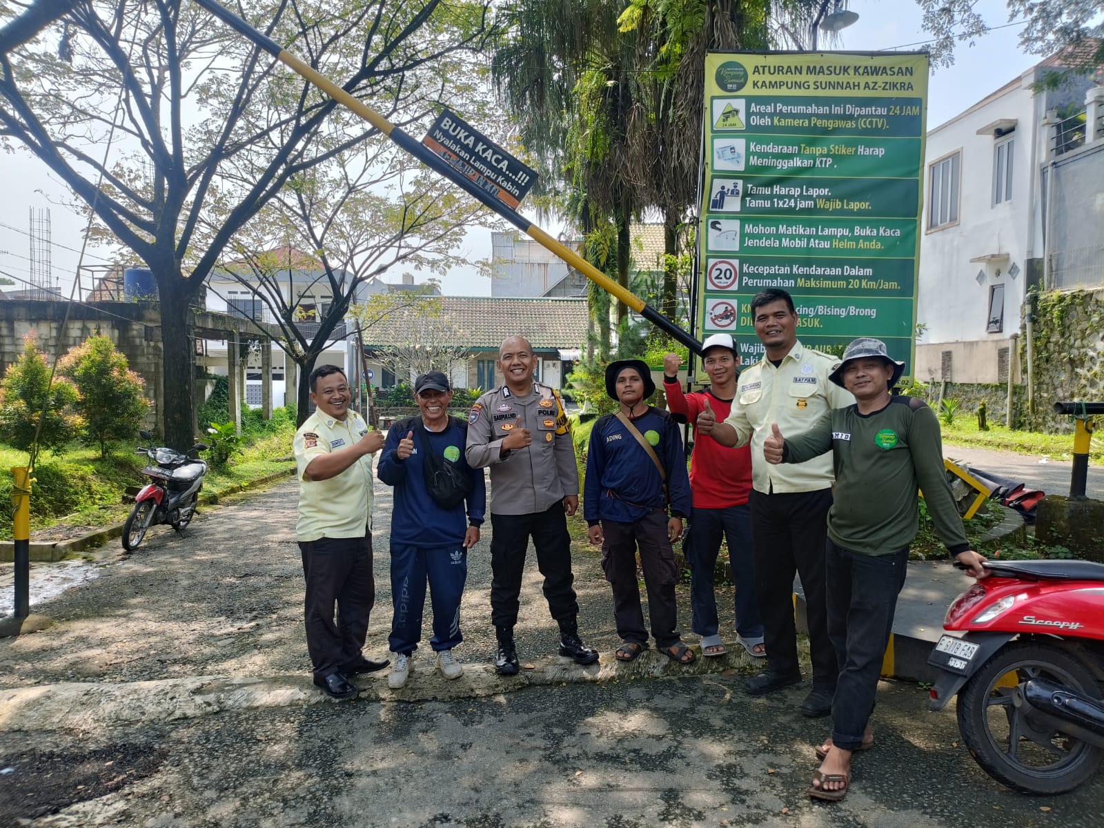 1ab1e74e-595e-43a2-b924-071b44c1a367