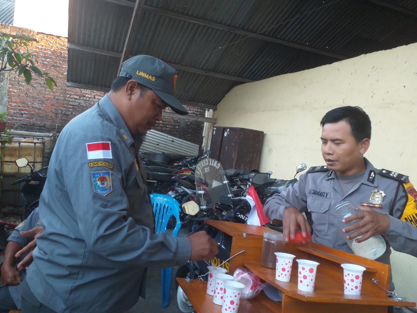 74ba3f85-7e21-402d-90c0-a8e718edb71f