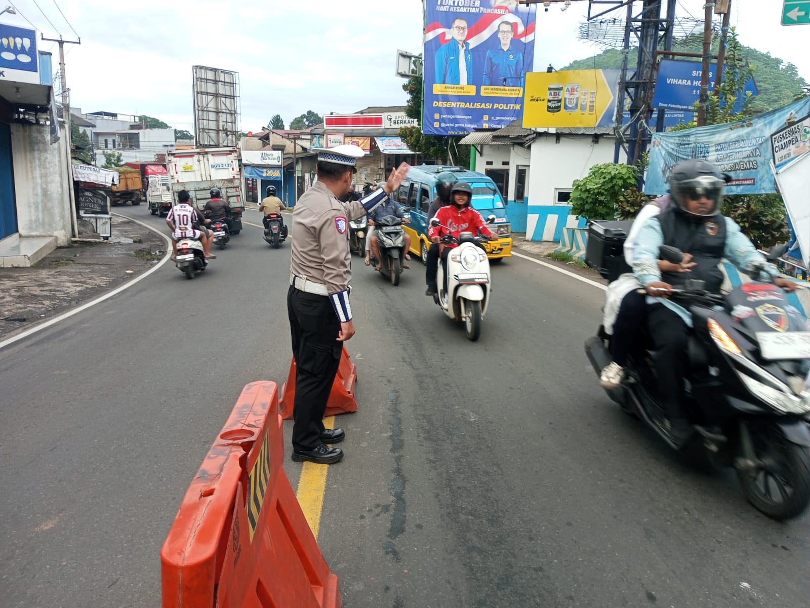 9b607330-40bb-483a-8ae3-ccd92d0389bb