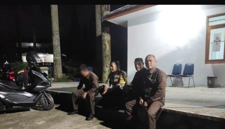 db709465-b731-40dd-a4e0-646e254877e5