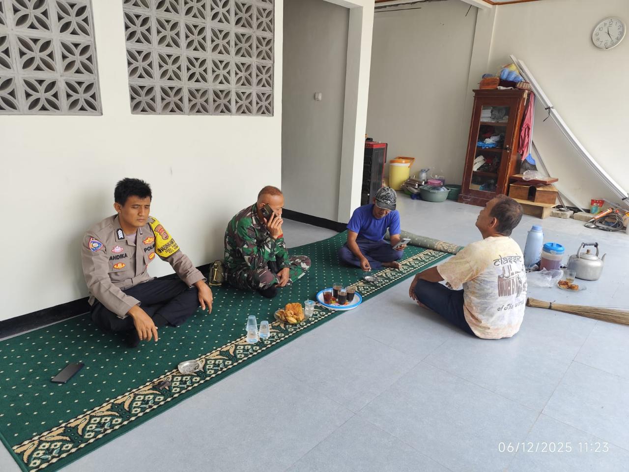 332902e9-63f7-41fd-a4e7-4e71365b068b