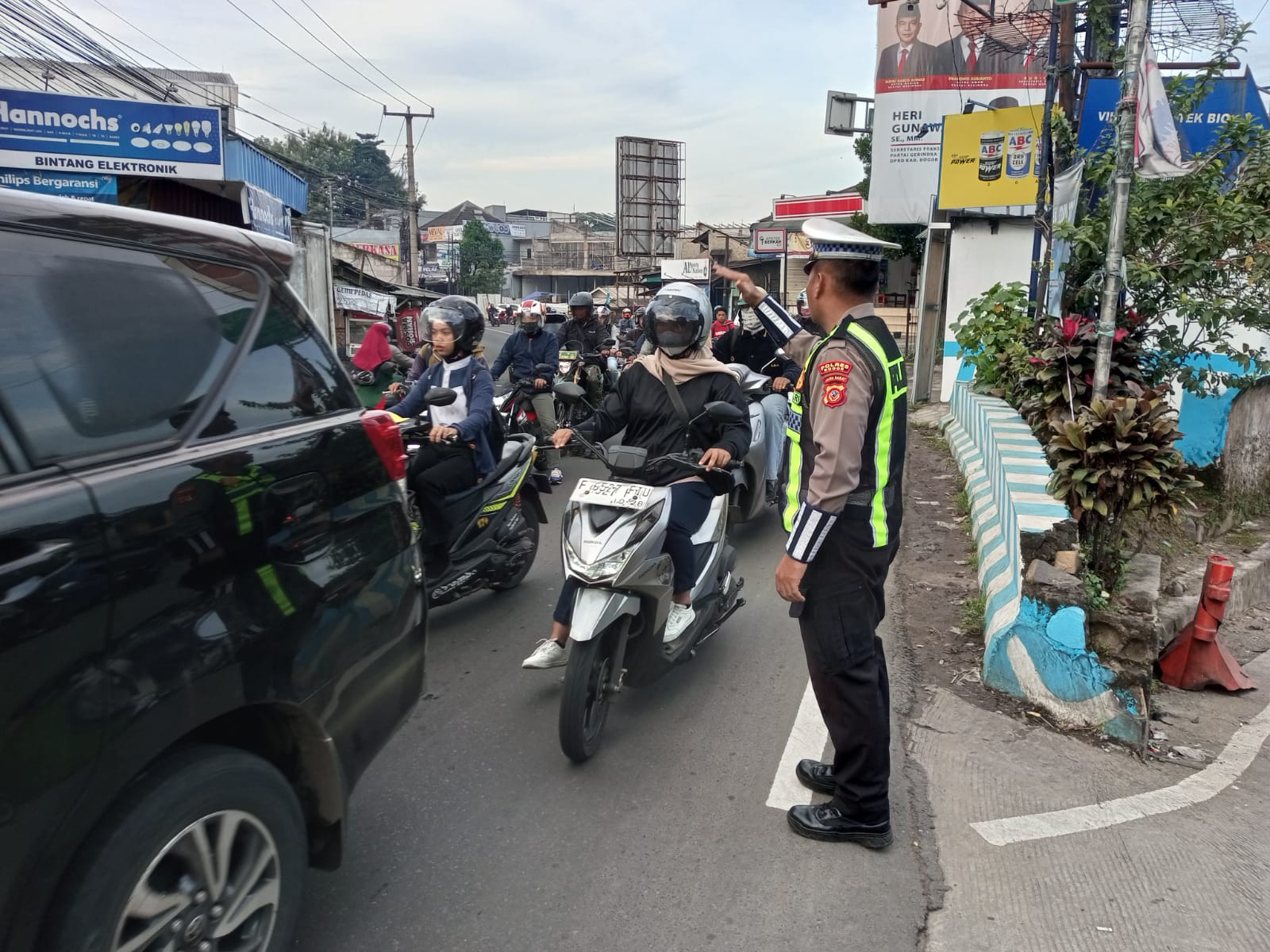 06b4dbcf-95cc-4fff-958e-c9483d625f29